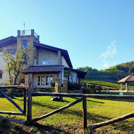 Ferienwohnung Loaz Relais Agriturismo Loazzolo Exterior foto